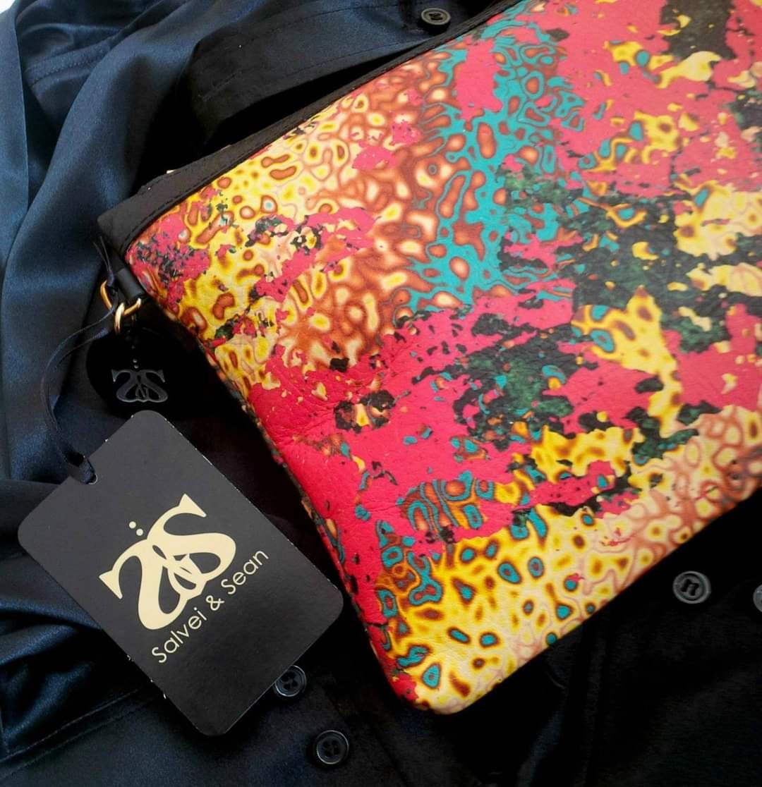LUXX leather pouches